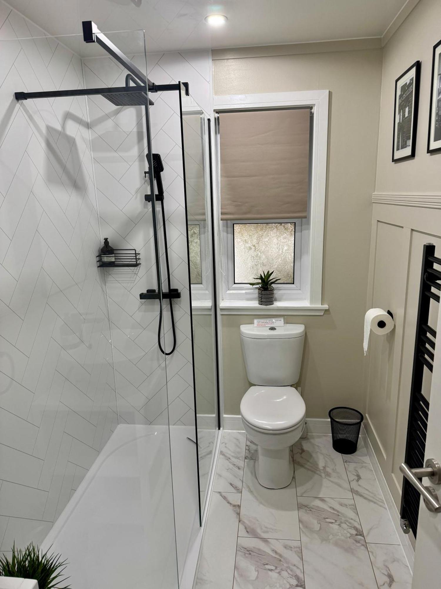 Holly Lodge - 2 X Kingsize Bedrooms With Private Entrance And Free Parking-New Shower Room Oban Luaran gambar